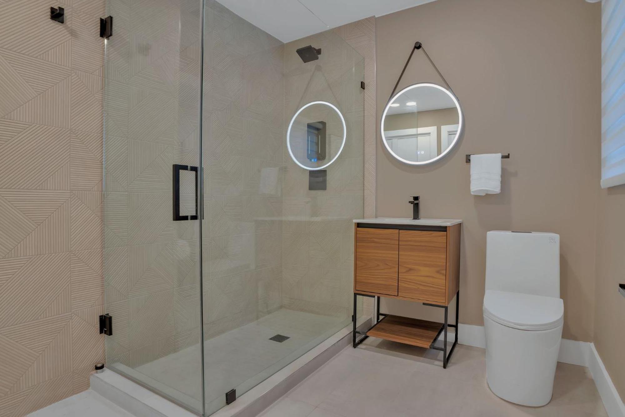 Stunning 2 Story Villa With Pool Fort Lauderdale Kültér fotó